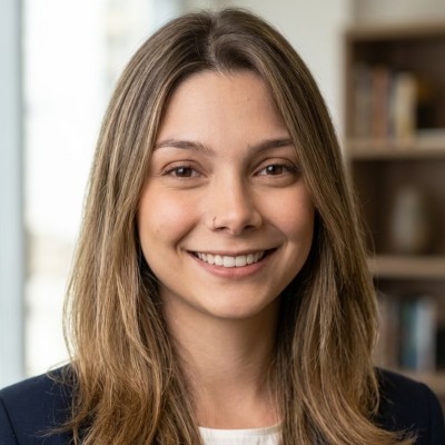 Andrea Rodríguez - Graphic Designer & Virtual Operations